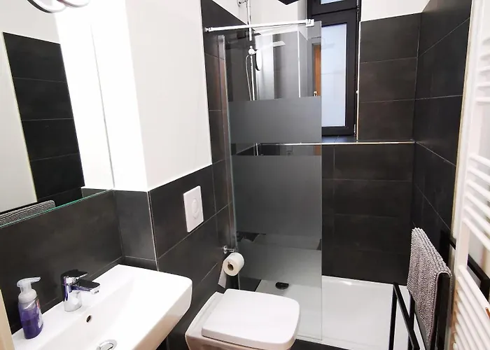 公寓 Conrad-b By Rockchair L Superhost Status L Super Flat, 3 Bedrooms 2 Bathrooms Welcomes You!